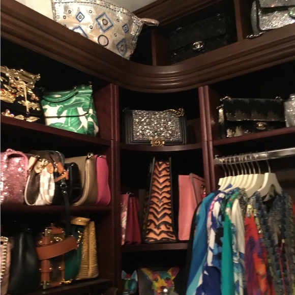Welcome to my Fashion Sheaux! - Picture 16 of 16